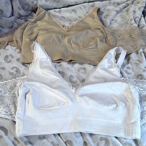 TWO 2X CaraMia Bras Size 2X NEW WO TAGS Set OF TWO 1 NUDE & 1 Black ‼️🔻SALE🔻‼️